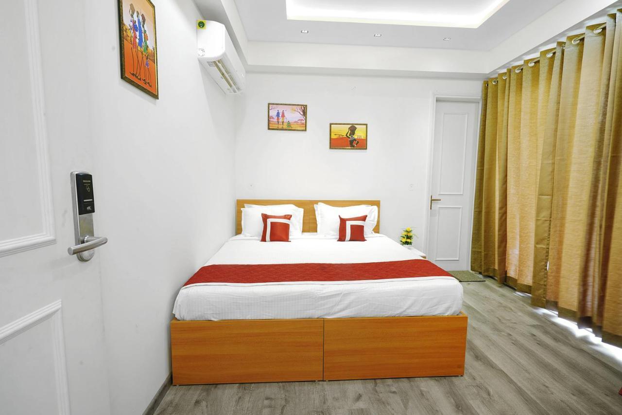 Octave Orchid Vista Hotel Gurgaon Buitenkant foto